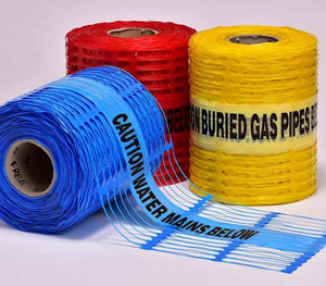 Cinta de Advertencia Azul, Roja y Amarilla de 50 mm de Ancho, de Polietileno, para Prevenir Riesgos de Tuberías de Agua y Gas Enterradas - Product Image 1