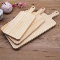 Planche de charcuterie en bois de pin avec poignée Planches à découper en bois servant des blocs à découper pour la viande Légumes Fruits