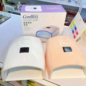 Lámpara de Uñas LED UV Recargable de 66W, Secador de Esmalte de Gel Inalámbrico con Pantalla LCD - Product Image 1