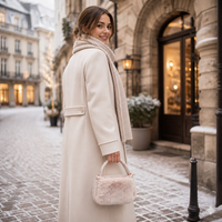 Sac fourre-tout mini carré de luxe en fausse fourrure de vison pour femme, doux, moelleux, sans perte de poils, en polyester, avec fermeture à fermoirs Koo