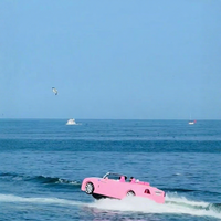 Hydro-Jet Car, un bateau électrique à grande vitesse en fibre de verre pour quatre personnes, idéal pour le tourisme et les excursions.