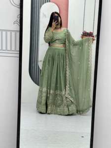 ผ้าจอร์เจียแท้ผ้าไหมพรีเมี่ยมด้านหน้าและด้านหลังปักด้วย lehenga choli ผ้าแคนา - Product Image 4