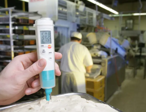 Medidor de <span class=keywords><strong>pH</strong></span> Testo 206-pH2 0563 2062 para meios semi-sólidos, alimentos viscosos e contendo proteínas - Product Image 5