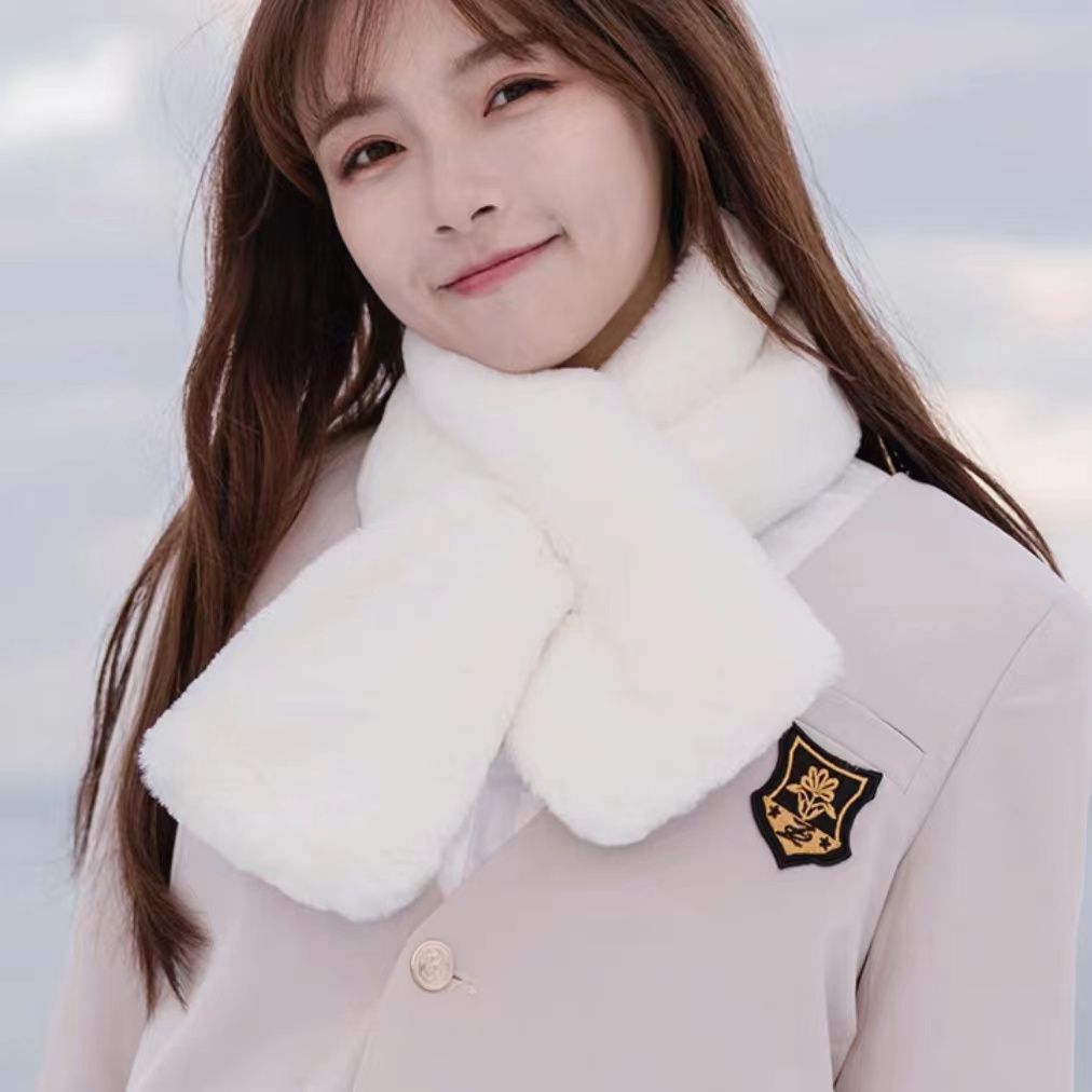 Оптовая Продажа Модные студенческие Симпатичные тепло шеи Утепленная обувь на платформе из искусственного кроличьего меха; Шарф для женщин на зиму