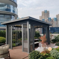 Pergola en aluminium électrique/manuelle, finition écologique avec revêtement en poudre, résistante à la corrosion et à la pression du vent