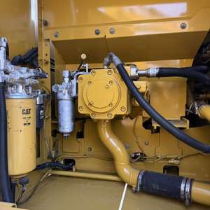 Excavadora Usada Caterpillar CAT320GC Tipo Miniexcavadora, Motor Modelo 2026, Excelente Estado, Origen Japón, 1 Año de Garantía Posventa - Product Image 4