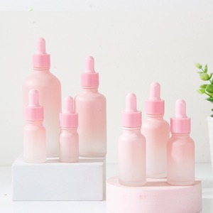Bouteilles compte-gouttes en verre cylindriques givrées vertes, bleues, ambrées, transparentes de 5 ml à 100 ml avec bouchons en bambou pour sérum de soin de la peau - Product Image 2