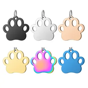 Nueva etiqueta creativa para mascotas de acero inoxidable con forma de pata de perro hueca disponible en varios colores y tamaños accesorios para collar antipérdida para mascotas