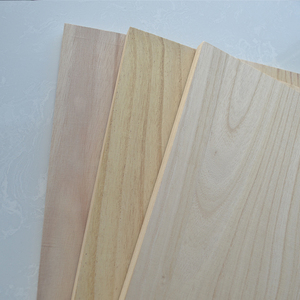 Vente en gros d'usine : Planches en bois massif <span class=keywords><strong>de</strong></span> Paulownia, bois <span class=keywords><strong>de</strong></span> Paulownia naturel, prix bas pour la construction <span class=keywords><strong>de</strong></span> meubles et la décoration - Product Image 3