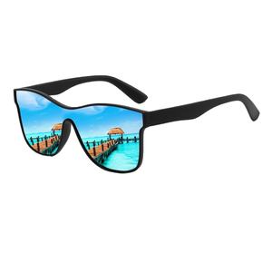 แว่นกั<span class=keywords><strong>น</strong></span>แ<span class=keywords><strong>ด</strong></span><span class=keywords><strong>ด</strong></span>ทรงสปอร์ตเลนส์โพลาไรซ์แบบเต็มกรอบ ยี่ห้อใหม่สุ<span class=keywords><strong>ด</strong></span>ฮิต สำหรับวิ่งและปั่<span class=keywords><strong>น</strong></span>จักรยา<span class=keywords><strong>น</strong></span>เสือภูเขา - Product Image 4