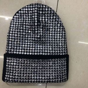 Manufacturers Autumn <b>Winter</b> Warm Acrylic Knitted Tiene Heeft Tem <b>Men</b> and Women Hot Drilling Drill <b>Hat</b> - Product Image 3