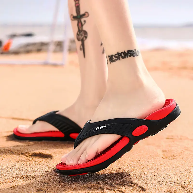 Clearance sale 2023 summer new breathable beach shoes massage bottom flip flop men's slippers