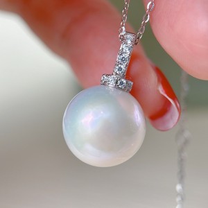 Collar de Plata de Ley S925 con Colgante de Perla de Agua Dulce de 13-14 mm, Trébol, Luz Intensa, Producto Natural - Product Image 1