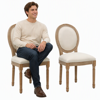 Chaise de salle à manger Louis traditionnelle en bois massif, empilable et extensible, finition chaux antique, avec revêtement en lin, pour événements et mariages