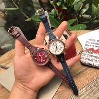 Jam Tangan Wanita Kronograf Kulit FS Terlaris Logo Kustom Jarum Bercahaya Tahan Air Jam Tangan Quartz Wanita