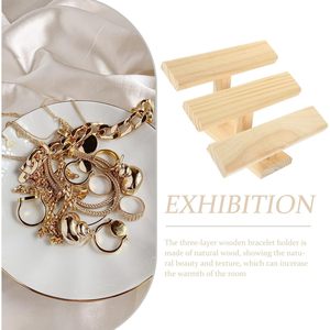 Présentoir à bijoux à trois niveaux en bois de pin couleur naturelle pour bracelets et bijoux en jade - Product Image 3