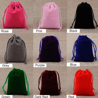 Pochette en velours personnalisée avec cordon de serrage pour bijoux, sac en flanelle pour parfum, rouge à lèvres, perruques, shampoing, huile essentielle, montres, vin