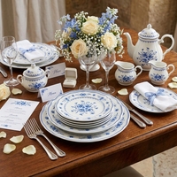 Assiettes de Dîner en Céramique Bleu Rose Vintage Français en Gros, Assiettes de Présentation à Bord Festonné en Porcelaine pour Mariages et Événements