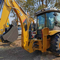 Backhoe Loader 420F Bekas Terawat Baik dengan Sasis Kokoh dan Ban Berkualitas untuk Pekerjaan Tanah Berat