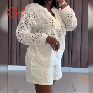 GX2443 Mode Frühling Sommer Lady Street Wear Boutique Langarm V-Ausschnitt Hohl Durchsichtiges Oberteil und Shorts 2-teiliges Set Damen - Product Image 4