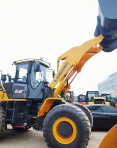 Liugong Clg 856H 6ton Gele Multi-<span class=keywords><strong>Tractor</strong></span> Voorlader 168kw Weichai Motor Motor Cummins Motor Lager Kern Wiellader - Product Image 6