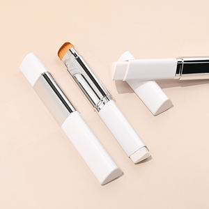 Base de Maquillaje de Doble Punta con <span class=keywords><strong>Brocha</strong></span>, Cobertura Natural de Larga Duración, Maquillaje Facial 2 en 1, Base de Maquillaje que Cambia de Color - Product Image 4