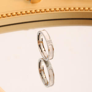 Nuevo Anillo de Eternidad Clásico y Sencillo con Incrustaciones de Tres Conchas Coloridas, Chapado en Oro Rosa, Anillo de Pareja, Venta al Por Mayor - Product Image 4