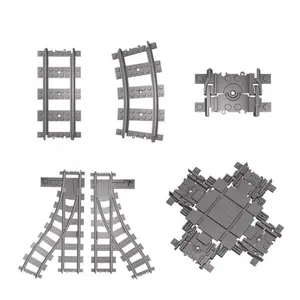 Blocchi di costruzione del treno pista del treno urbano morbido ramo croce diritta binario curvo pezzi alla rinfusa per i bambini giocattoli fai da te (NON. PA00149)