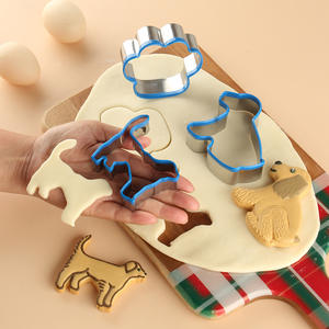 Ensemble de découpoirs <span class=keywords><strong>à</strong></span> biscuits en forme de <span class=keywords><strong>chiot</strong></span> bleu vif pour les fêtes d'anniversaire des enfants et les activités de pâtisserie amusantes en famille - Product Image 2