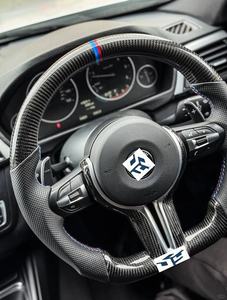 Volante de Cuero Perforado de Fibra de Carbono Personalizado para BMW Serie G LCI G20 G30 G21 G22 G23 320i 325i 330i 2019 2020 <span class=keywords><strong>2023</strong></span> - Product Image 3
