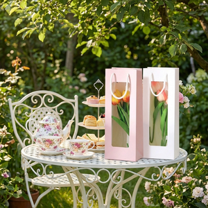Sac cadeau pour fleurs avec poignée, sacs d'emballage pour vin avec fenêtre, sacs en papier pour emballer des fleurs pour la Saint-Valentin, un anniversaire, un mariage - Product Image 4