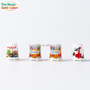 Dedales de Cerámica con Temática de <span class=keywords><strong>Sevilla</strong></span>, Dedales de Recuerdo Regionales con Diseño de la <span class=keywords><strong>Ciudad</strong></span> para Coser y Regalos de Viaje - Product Image 1