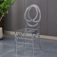 Chaise Chiavari en acrylique transparente en gros, chaise de mariage en cristal pour hôtel, événements de banquet, location de chaises de salle de bal de luxe à Dubaï, style Tiffany