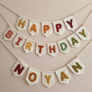 Guirlande de fanions décorative pour fête d'<span class=keywords><strong>anniversaire</strong></span>, bannière tricotée à la main « Joyeux <span class=keywords><strong>Anniversaire</strong></span> », <span class=keywords><strong>toile</strong></span> lumineuse sécurisée - Product Image 3