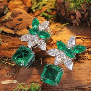 Pendientes de Esmeralda Sintética de Laboratorio de la Fábrica de Joyería MUSHAN, Dinámicos y Únicos, Quien los Usa Será Hermosa - Product Image 3