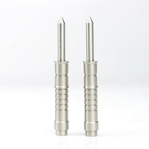 Herramienta de Reparación de Divots de Golf Marca WL, Diseño Antirrayas con Patrón Teñido, Acero Inoxidable Estampado, Accesorio Portátil para Reparación de Césped, Modelo 247 - Product Image 2