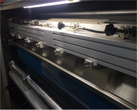 Máquina Impresora y Troqueladora Flexográfica Automática Industrial para Cartón con Sistema de Reparación de Cubiertas de Yunque