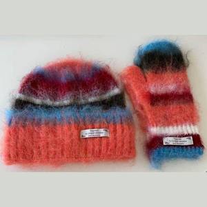<span class=keywords><strong>Ensemble</strong></span> <span class=keywords><strong>bonnet</strong></span> et moufles en mohair et acrylique rayé pour <span class=keywords><strong>femme</strong></span>, avec logo personnalisé, fabriqué en usine depuis 17 ans, idéal pour l'hiver - Product Image 1