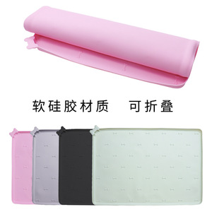 Tapis d'alimentation pour animaux de compagnie en silicone 60x40cm antidérapant pour chats et chiens - Product Image 4