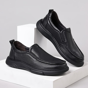 Nouvelles Chaussures Décontractées Homme 2025 en Cuir Véritable à Enfiler, Semelle Souple en PU Antidérapante et Amortissante, Tendance Automne pour Hommes d'Âge Moyen - Product Image 3