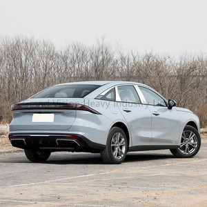 2025 Geely Galaxy L6 EM-i 140km Véhicule de banlieue urbaine Voiture économique efficace WLTC 115km Autonomie Service professionnel électrique - Product Image 2