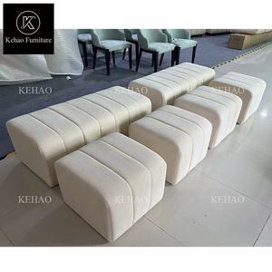 Meubles de maison Ottoman moderne simple rectangulaire <span class=keywords><strong>en</strong></span> <span class=keywords><strong>bois</strong></span> Ottoman <span class=keywords><strong>tabouret</strong></span> <span class=keywords><strong>en</strong></span> tissu Teddy pour la chambre à coucher - Product Image 6