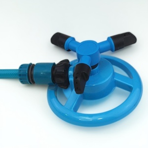 Nhựa Bền 3 Tay Bãi Cỏ Thủy Lợi Phun Nước Với Một Ổn Định Cơ Sở Vườn Nước Công Cụ Aspersores Cho Thủy Lợi Agua - Product Image 2