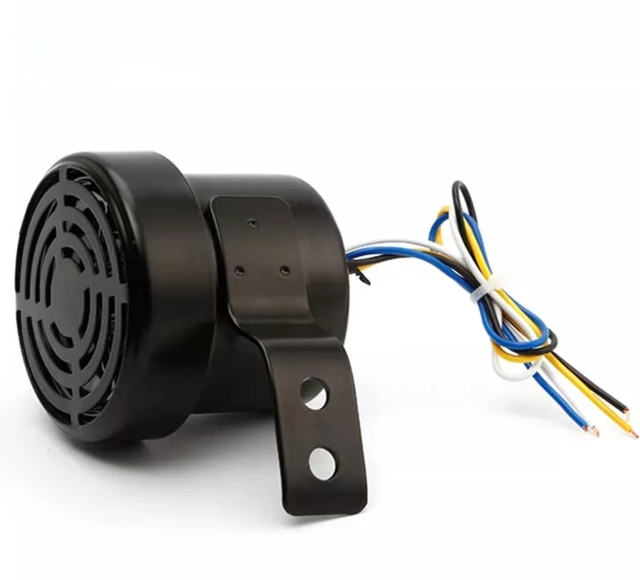 Hot Sale Car Automobile Motor Vehicle Spare Parts 12V 24V Waterproof Voice Warning High Sensitivity Metal Car Horn