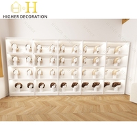 Meuble de présentation personnalisable pour salon de coiffure, design écologique, pour extensions capillaires