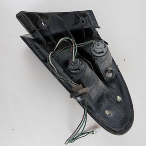 Faro Posteriore Sinistro 043-1439 Mazda 323F BH 1994-1998 Usato (49514) - Product Image 2