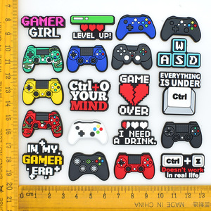 Nouveaux charms pour chaussures en forme <span class=keywords><strong>de</strong></span> console <span class=keywords><strong>de</strong></span> jeu, décorations en caoutchouc souple PVC, accessoires décoratifs pour bracelets DIY - Product Image 2