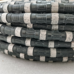 Cavo diamantato in acciaio da 8,8 mm resistente per il taglio del ferro, disponibile OEM, taglio liscio ad alta velocità per acciaio, arenaria e marmo - Product Image 2