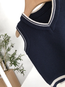 Venta al por mayor <span class=keywords><strong>de</strong></span> ropa <span class=keywords><strong>de</strong></span> invierno <span class=keywords><strong>para</strong></span> niños, <span class=keywords><strong>chaleco</strong></span> sin mangas con cuello <span class=keywords><strong>de</strong></span> pico, <span class=keywords><strong>chaleco</strong></span> escolar, uniforme <span class=keywords><strong>de</strong></span> punto <span class=keywords><strong>de</strong></span> algodón, suéter <span class=keywords><strong>de</strong></span> bebé, <span class=keywords><strong>chaleco</strong></span> <span class=keywords><strong>para</strong></span> niño - Product Image 2
