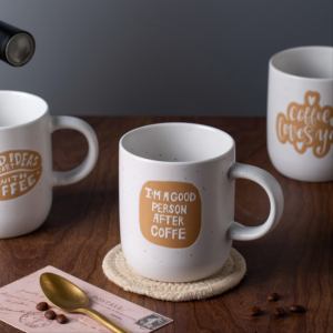 Tazza in Ceramica con Citazione Divertente a Tema Caffè, Motivo Maculato, per Casa, Ufficio, Uso Quotidiano, Regalo per Feste, Serigrafia - Product Image 4